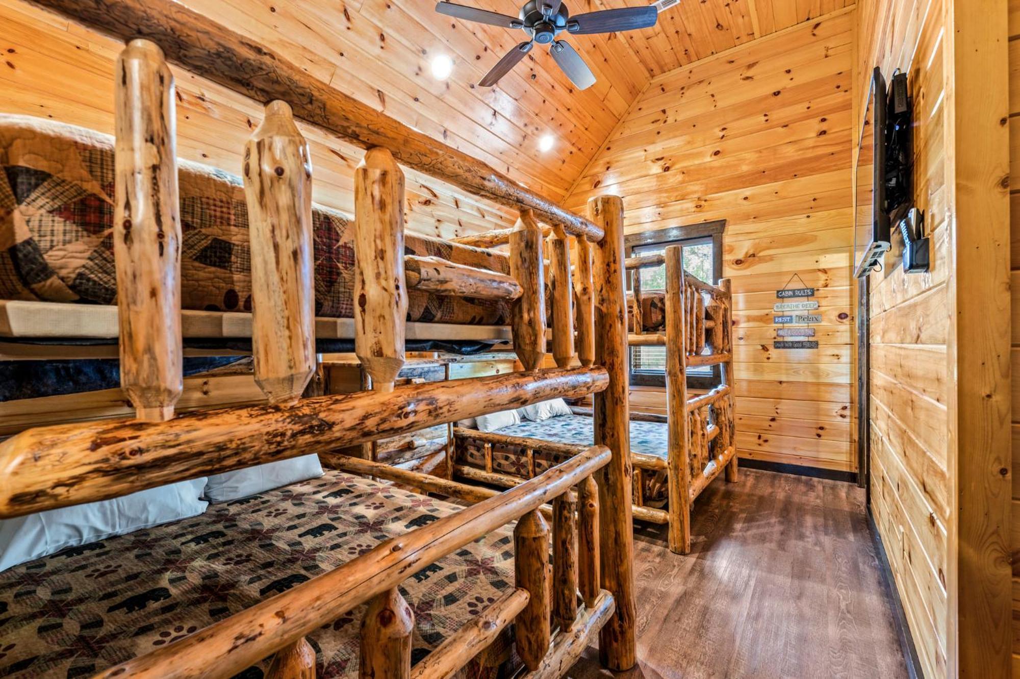 The Mighty Crabapple Manor By Stony Brook Cabins Gatlinburg Εξωτερικό φωτογραφία