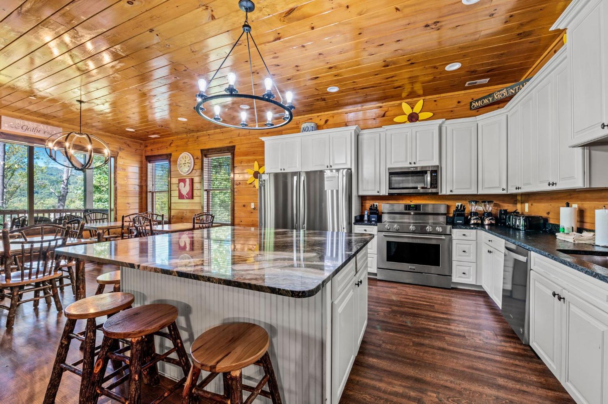 The Mighty Crabapple Manor By Stony Brook Cabins Gatlinburg Εξωτερικό φωτογραφία