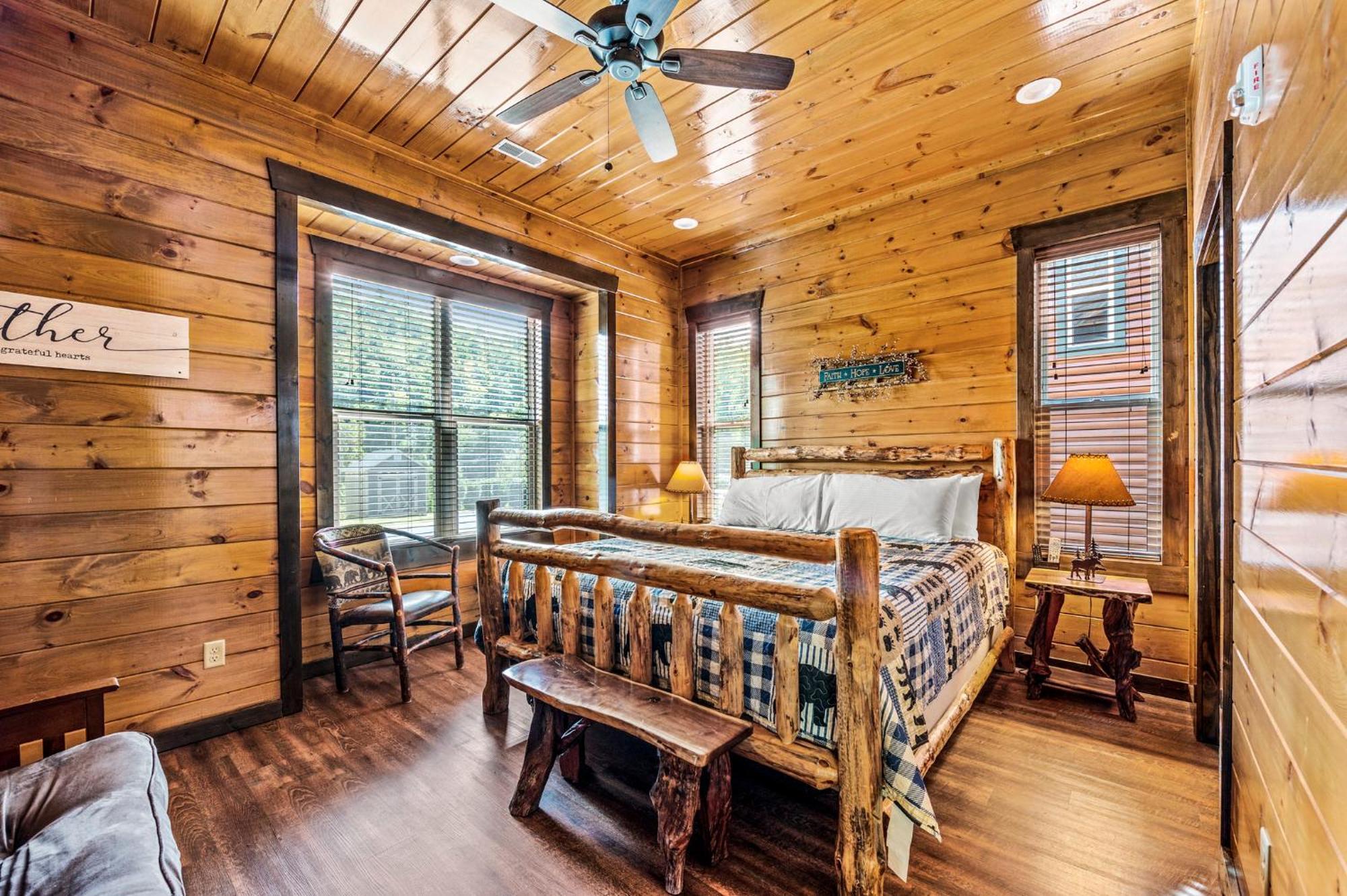 The Mighty Crabapple Manor By Stony Brook Cabins Gatlinburg Εξωτερικό φωτογραφία