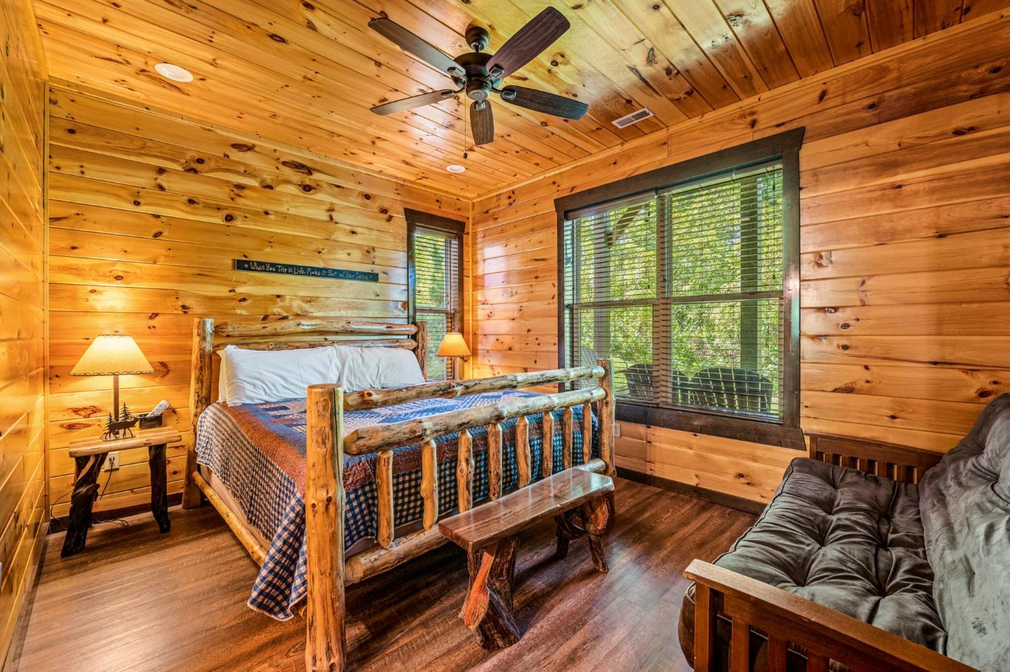 The Mighty Crabapple Manor By Stony Brook Cabins Gatlinburg Εξωτερικό φωτογραφία